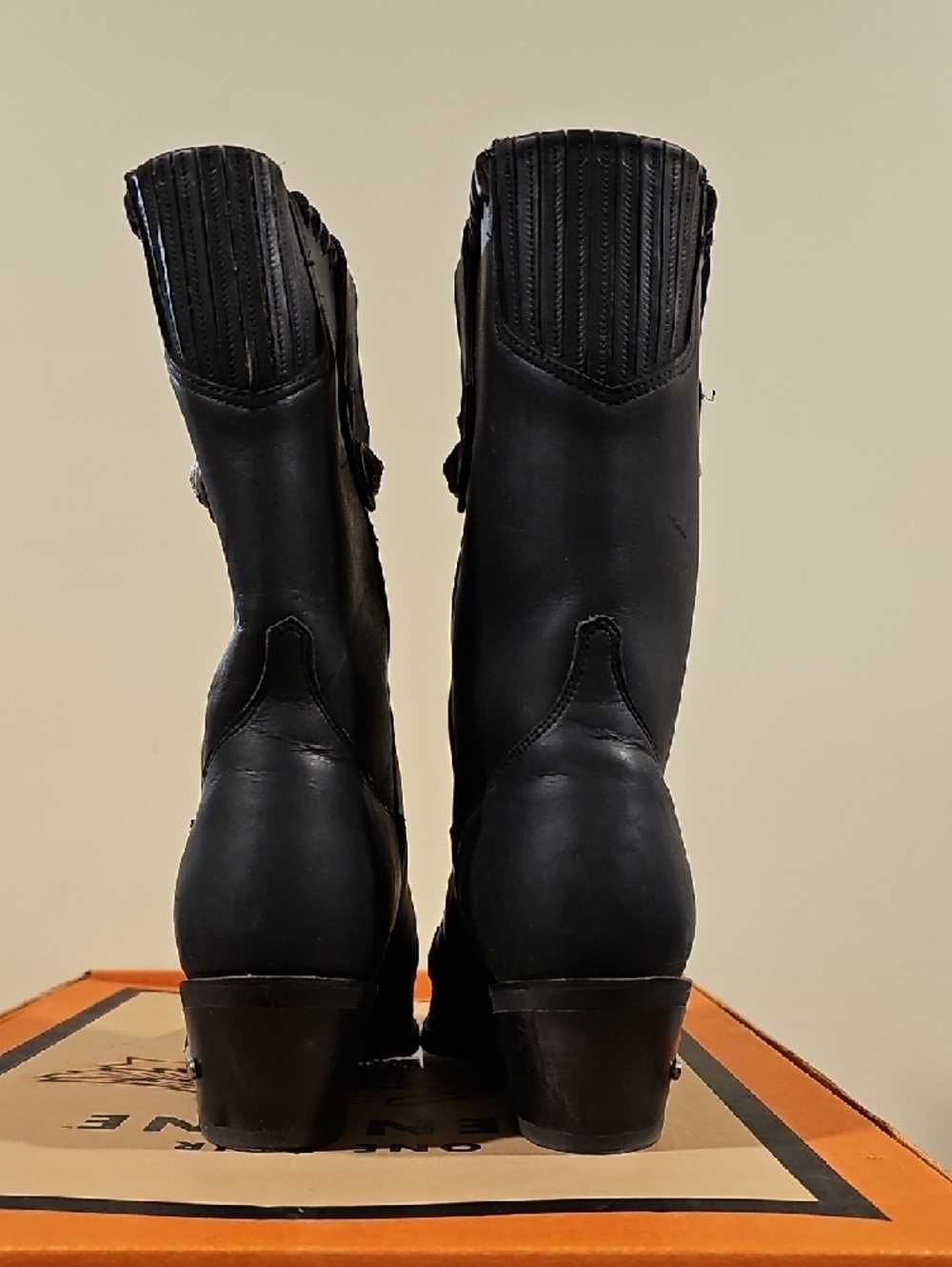 Harley-Davidson Black Leather Short Western Boots - Picture 6 of 8